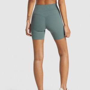 new with tag Gymshark x Whitney Simmons Shorts - Eucalyptus - XS
